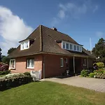 Haus Marell 1.og 2 West Apartment Wenningstedt-Braderup