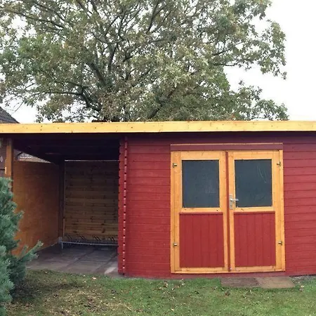 Apartment Haus-marell-1-og-wohnung-2-west