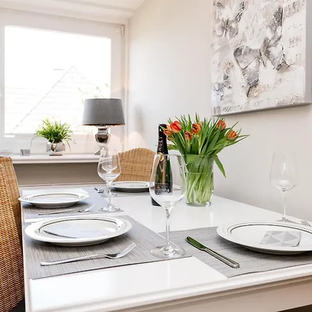 Apartment Haus Marell 1.og 2 West Wenningstedt-Braderup