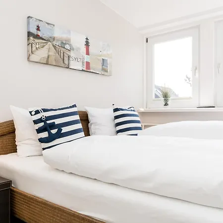Haus Marell 1.og 2 West * Wenningstedt-Braderup