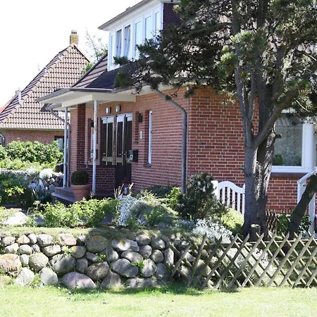 Haus-marell-1-og-wohnung-2-west Appartement Wenningstedt-Braderup
